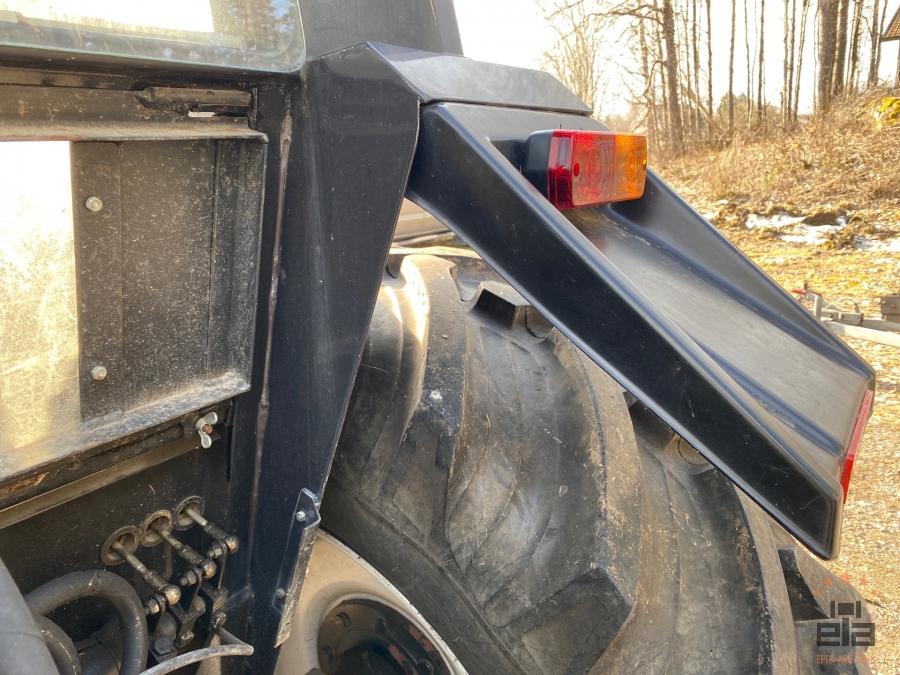 1990 Valmet 805 Tractor with logger trailer Moheda FMW - Image 12