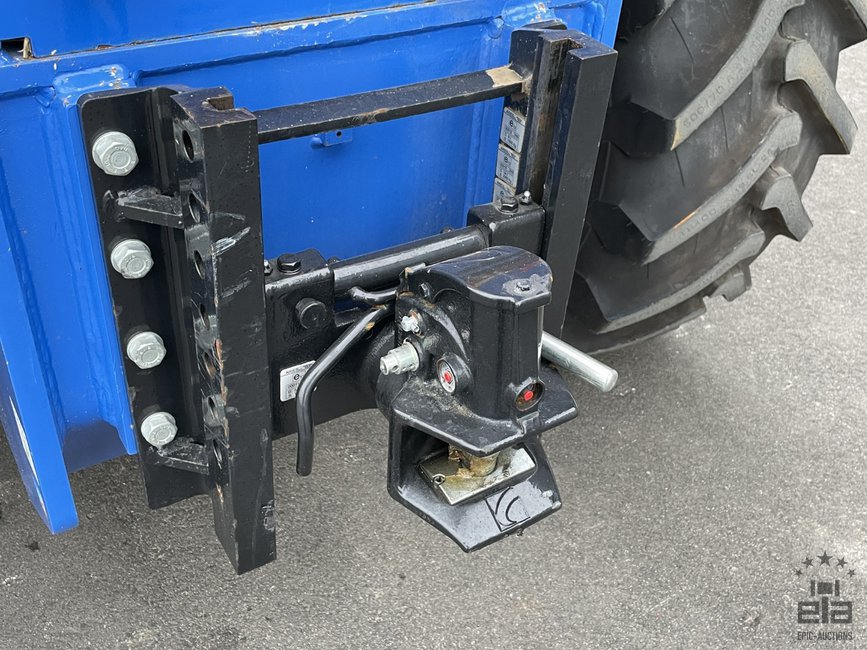 2017 New Holland LM7.42 Telehandler - Image 27