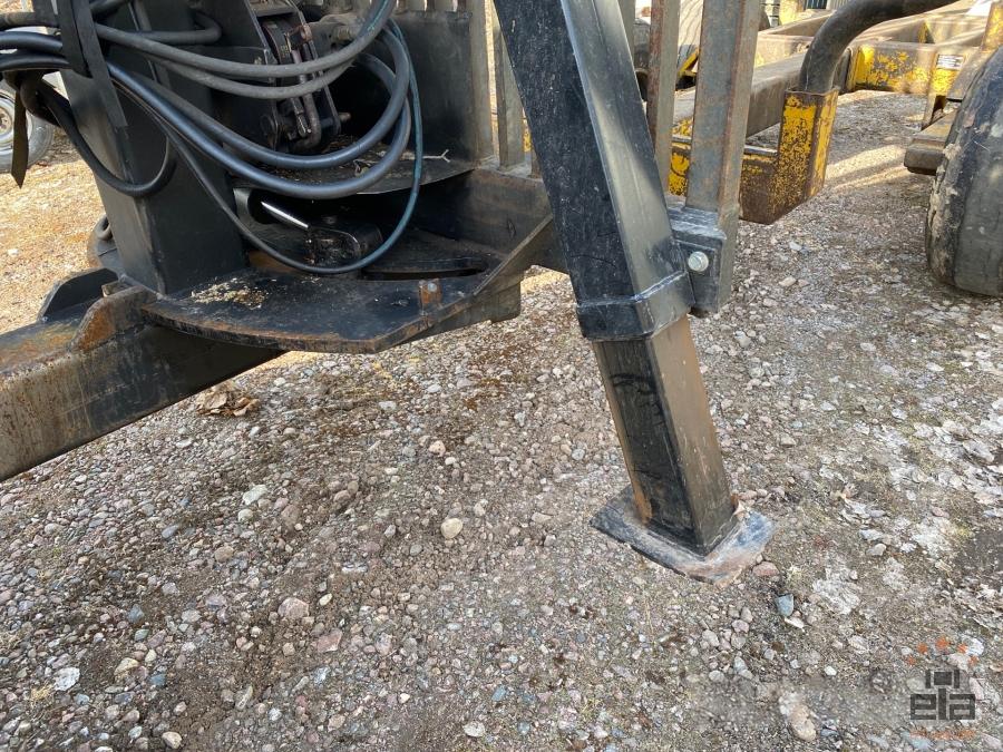 1990 Valmet 805 Tractor with logger trailer Moheda FMW - Image 15