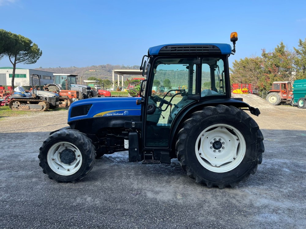 2013 New Holland T 4060 F - Image 7