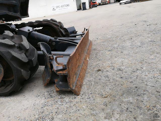 2017 Kubota KX019-4 - Image 6