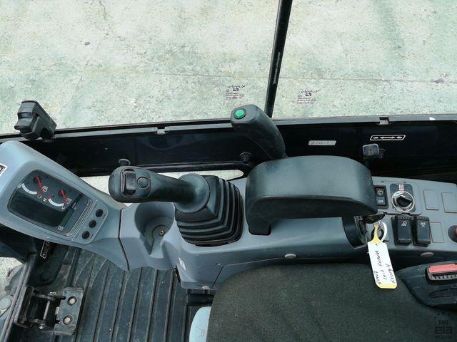 2017 Kubota KX019-4 - Image 3