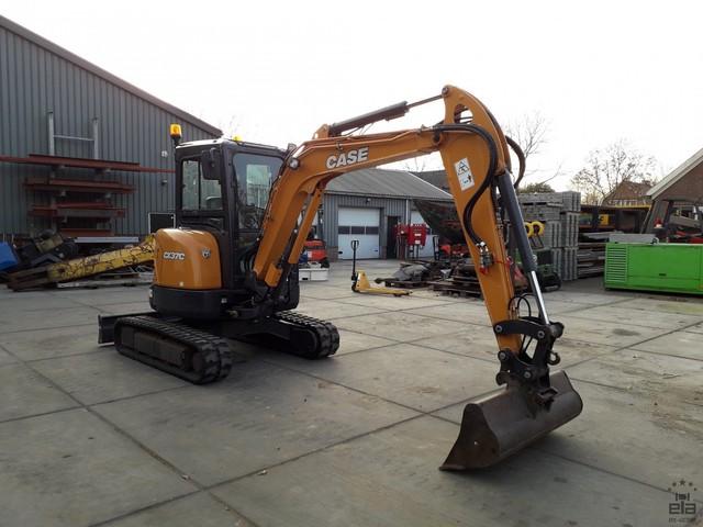 2017 Case IH CX37C - Image 15