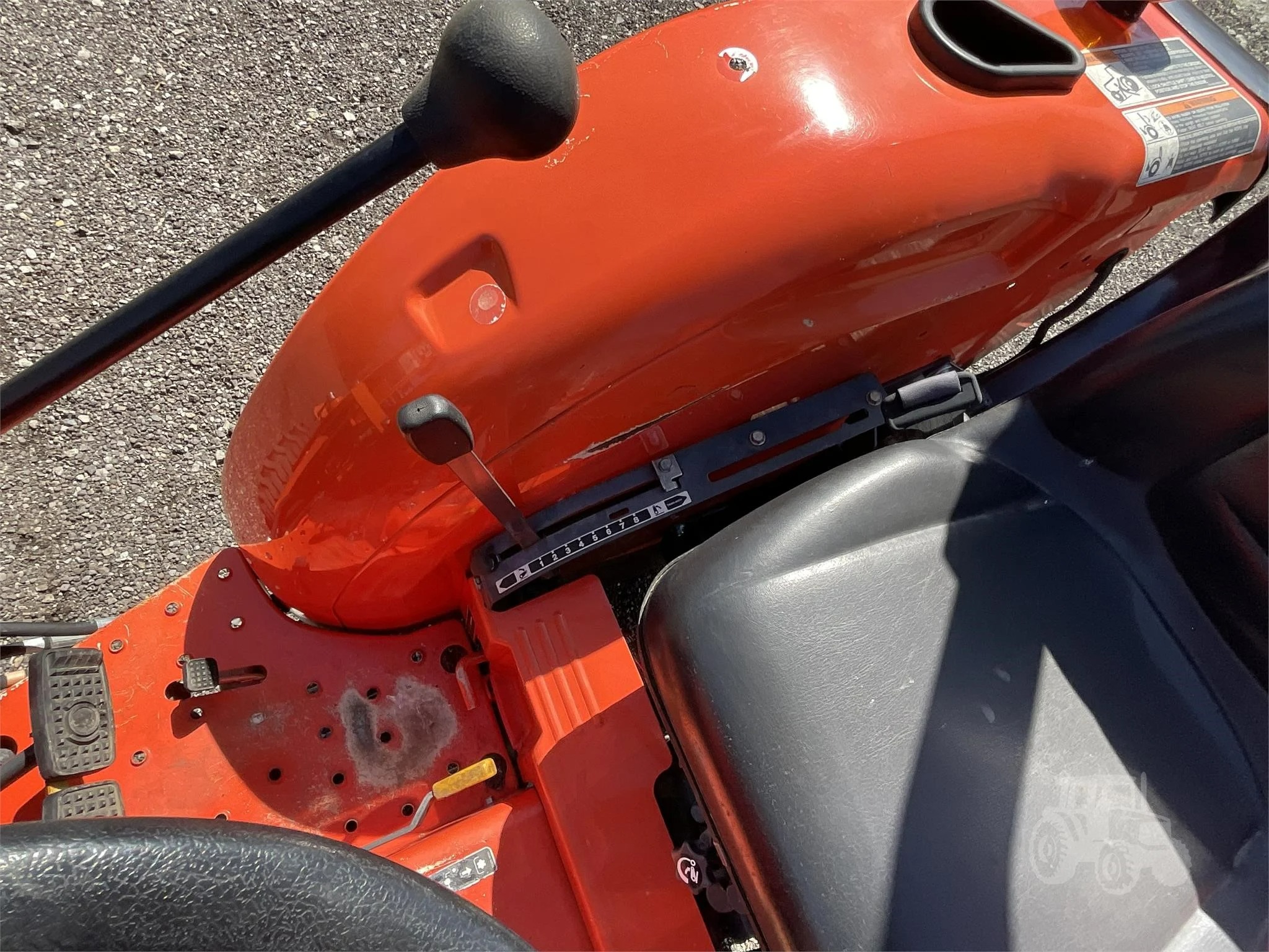 2016 KUBOTA L2501DT - Image 12