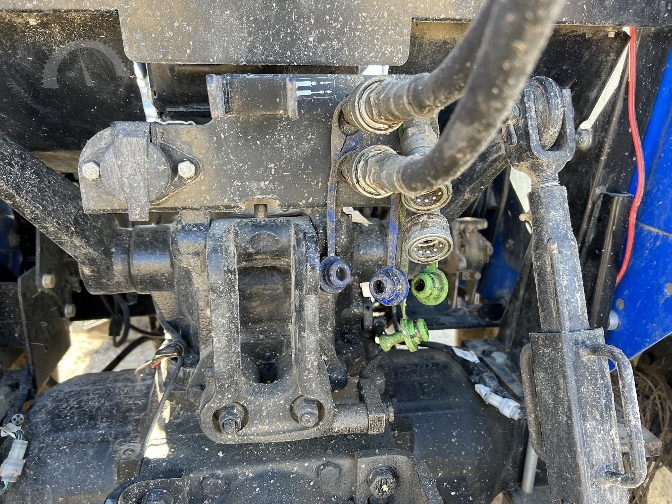 2016 NEW HOLLAND WORKMASTER 70 - Image 35