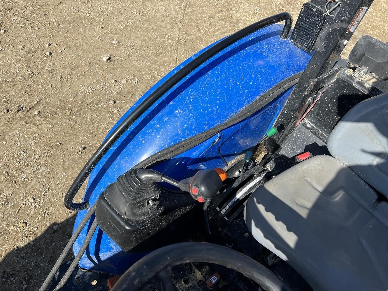 2016 NEW HOLLAND WORKMASTER 70 - Image 23