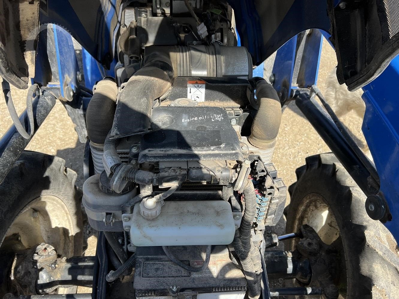 2016 NEW HOLLAND WORKMASTER 70 - Image 14