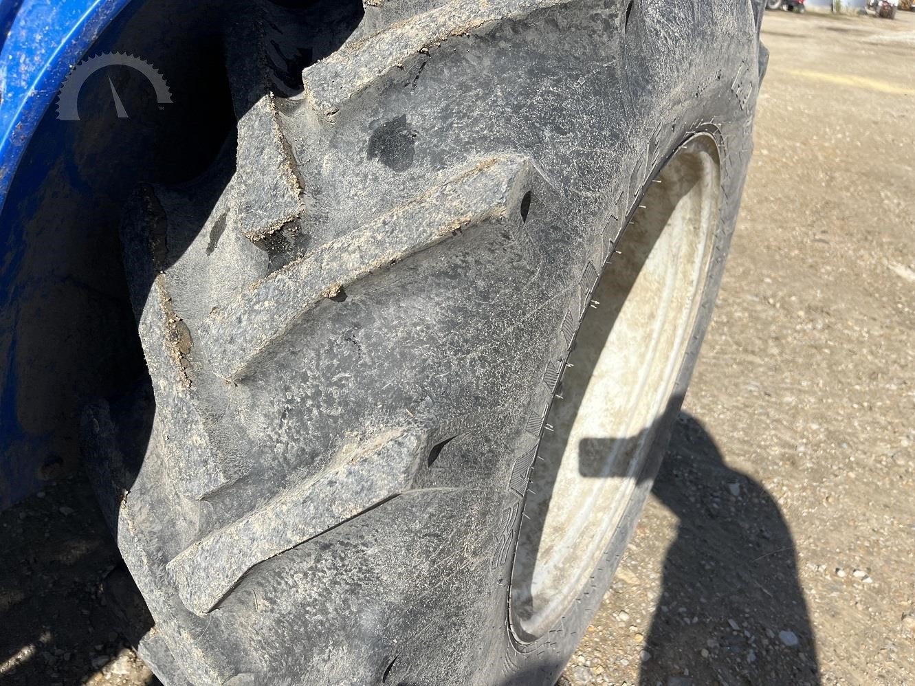 2016 NEW HOLLAND WORKMASTER 70 - Image 10