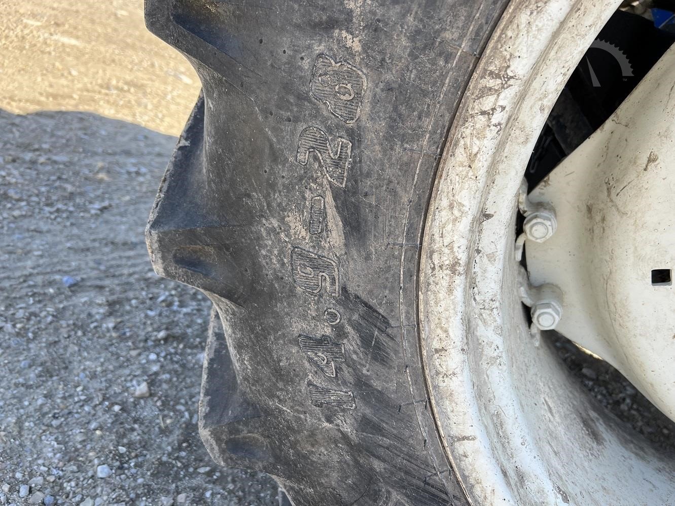 2016 NEW HOLLAND WORKMASTER 70 - Image 9