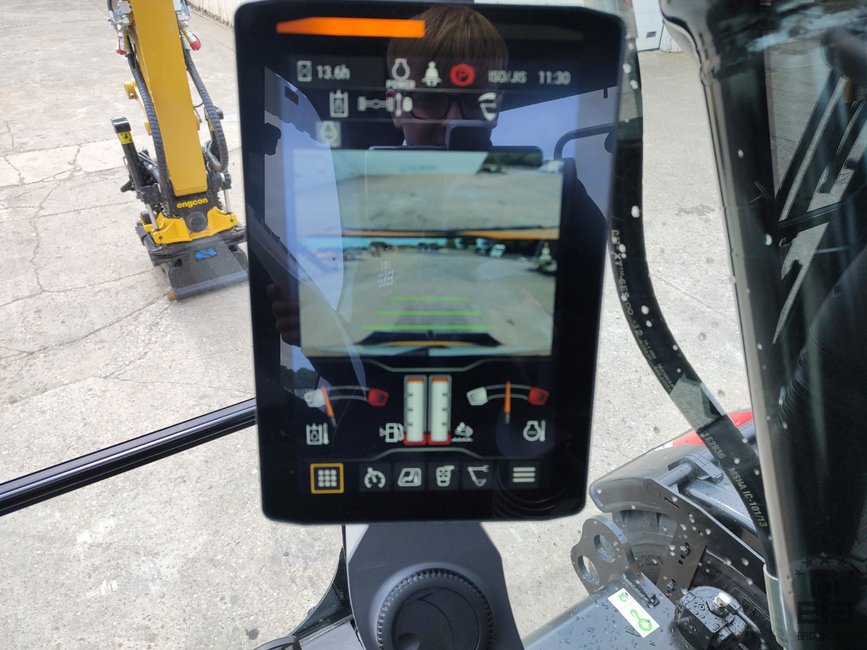 2021 Caterpillar M314 Wheeled Excavator - Image 9