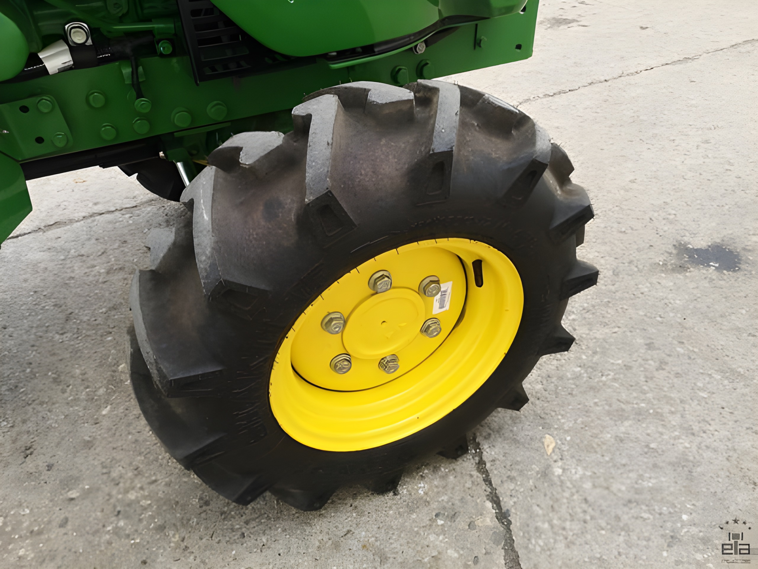 2021 John Deere 3028EN - Image 5