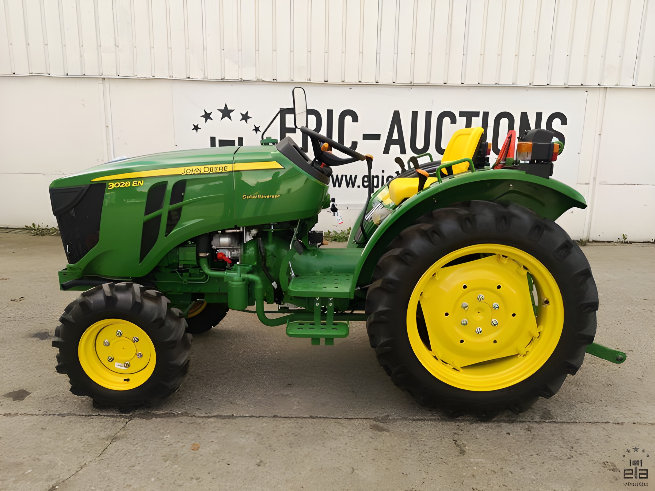 2021 John Deere 3028EN - Image 20