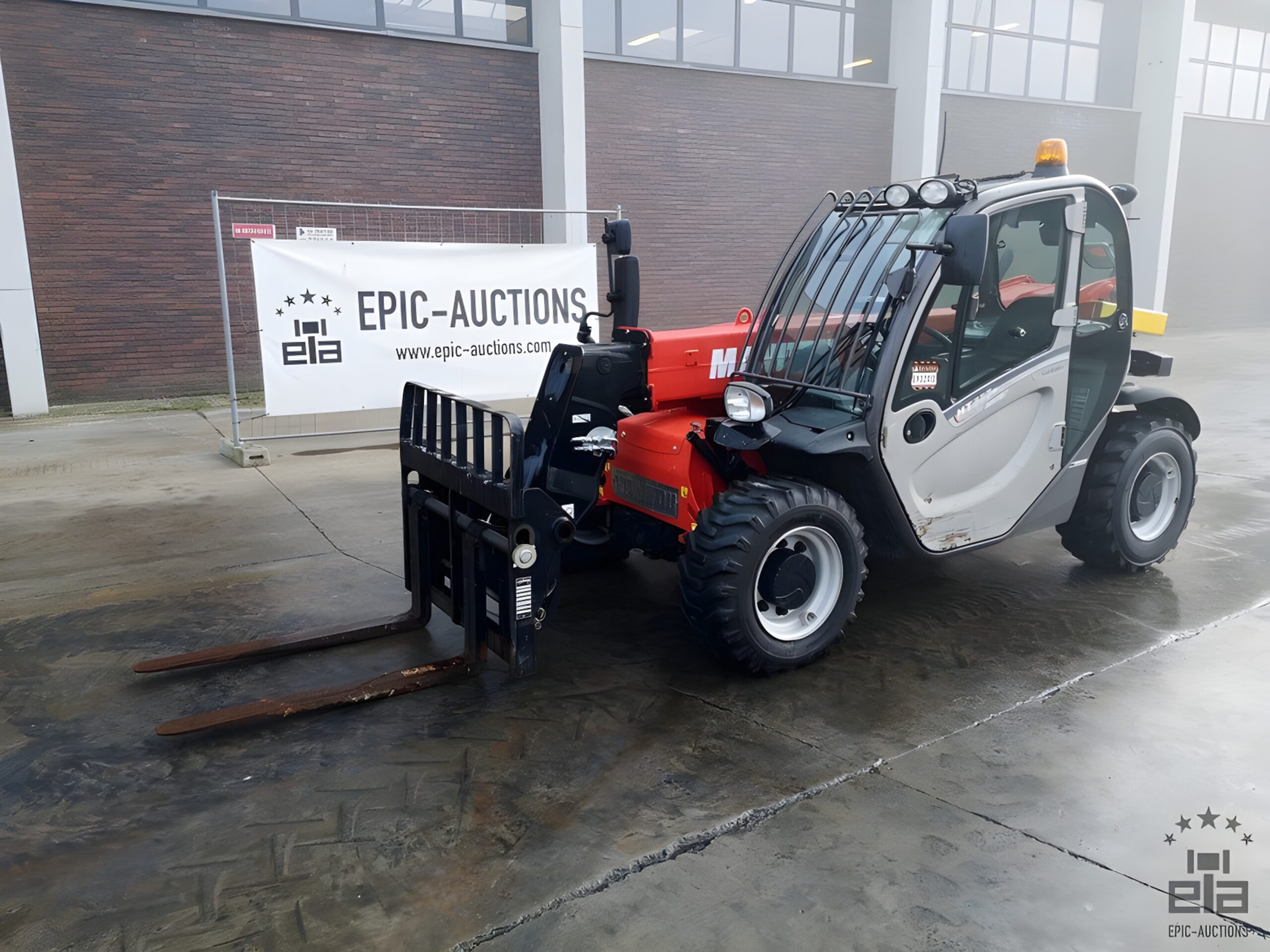 2016 Manitou MT625H Telehandler - Image 2