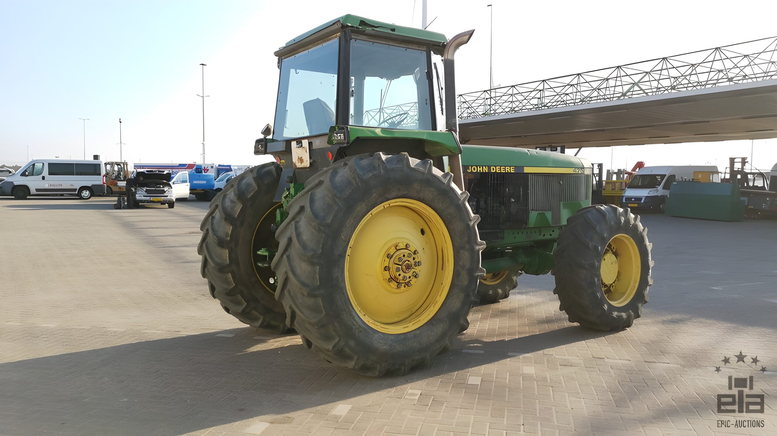 2010 John Deere 4755 Tractor - Image 6
