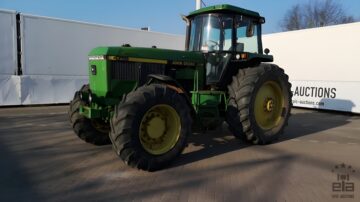 2010 John Deere 4755 Tractor