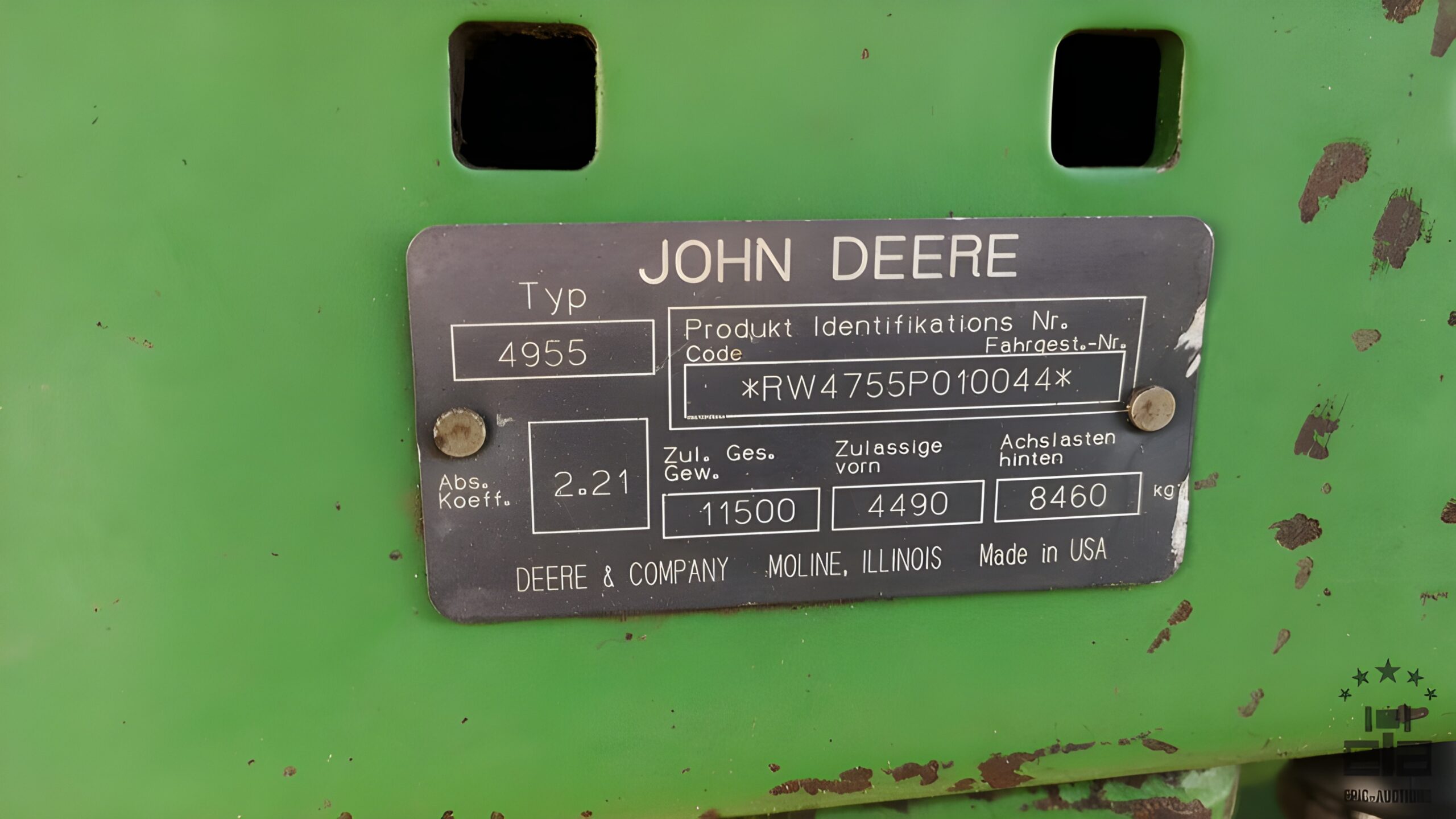 2010 John Deere 4755 Tractor - Image 16