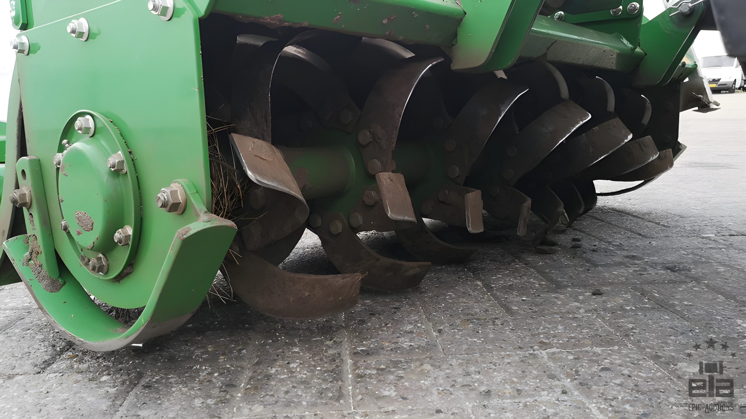 2012 John Deere 2520 Tractor With Cutter And Mower - Image 12