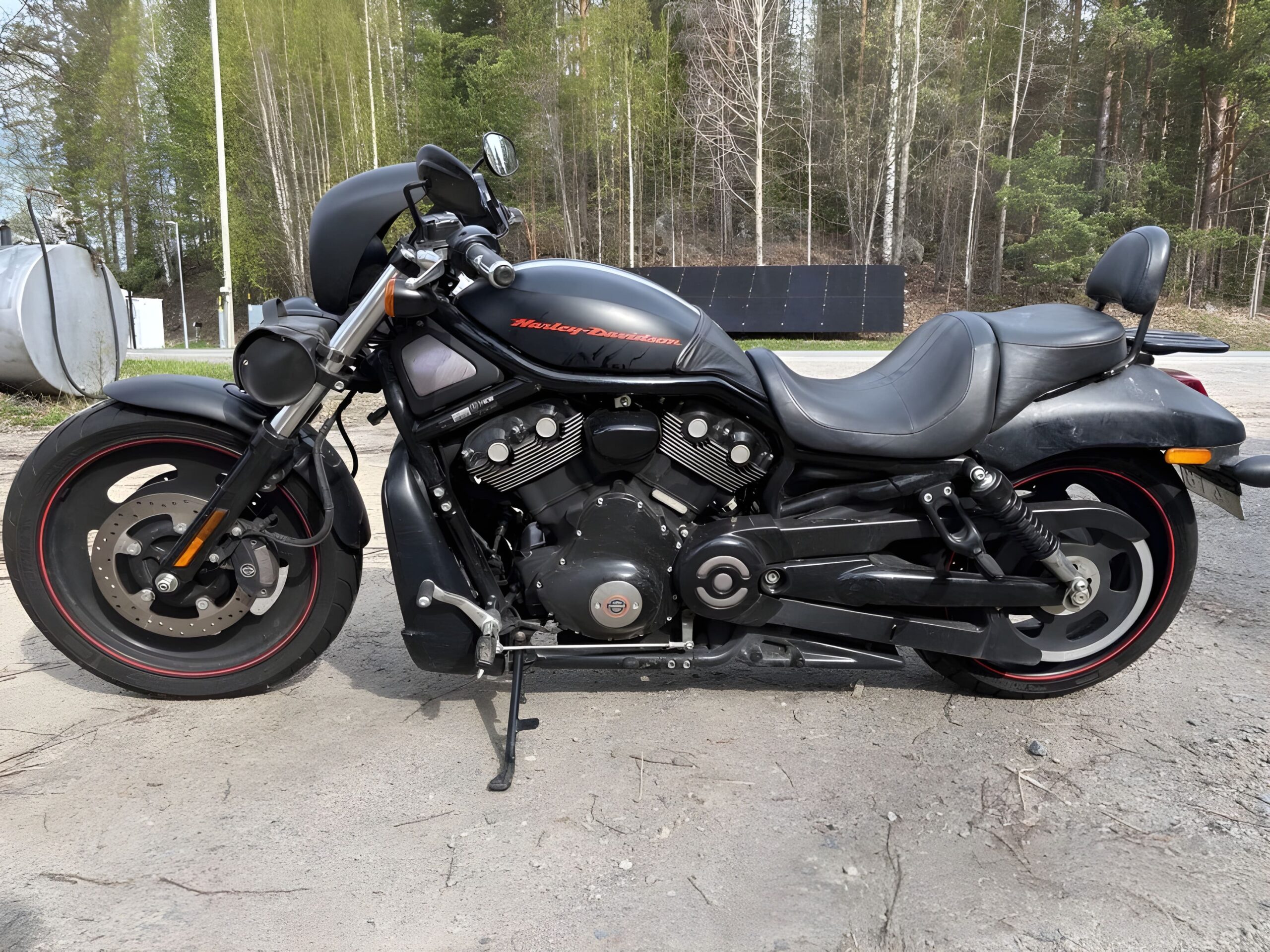 2010 Harley Davidson VRSCDX Night Rod Special Motorcycle - Image 3