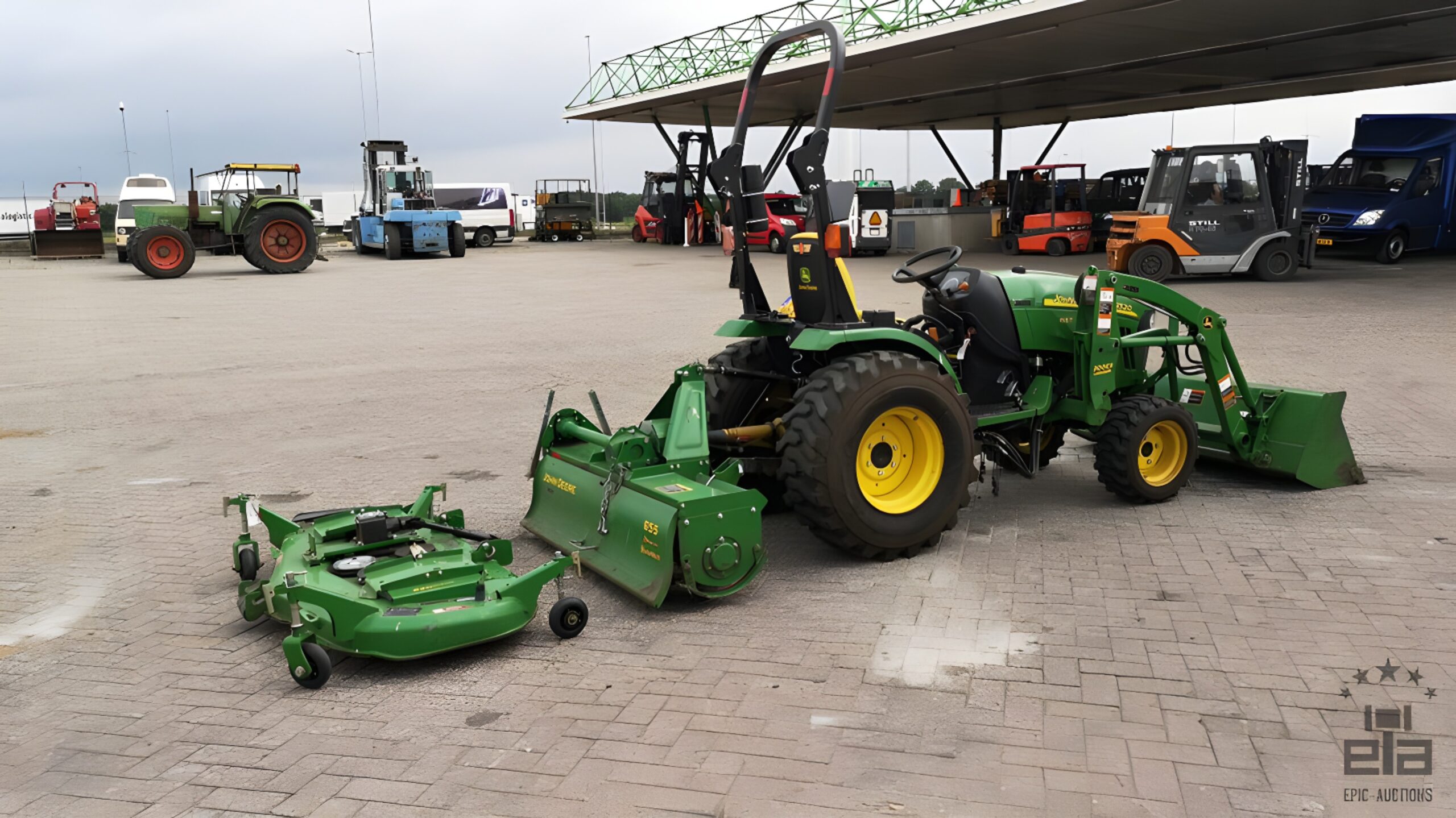 2012 John Deere 2520 Tractor With Cutter And Mower - Image 24